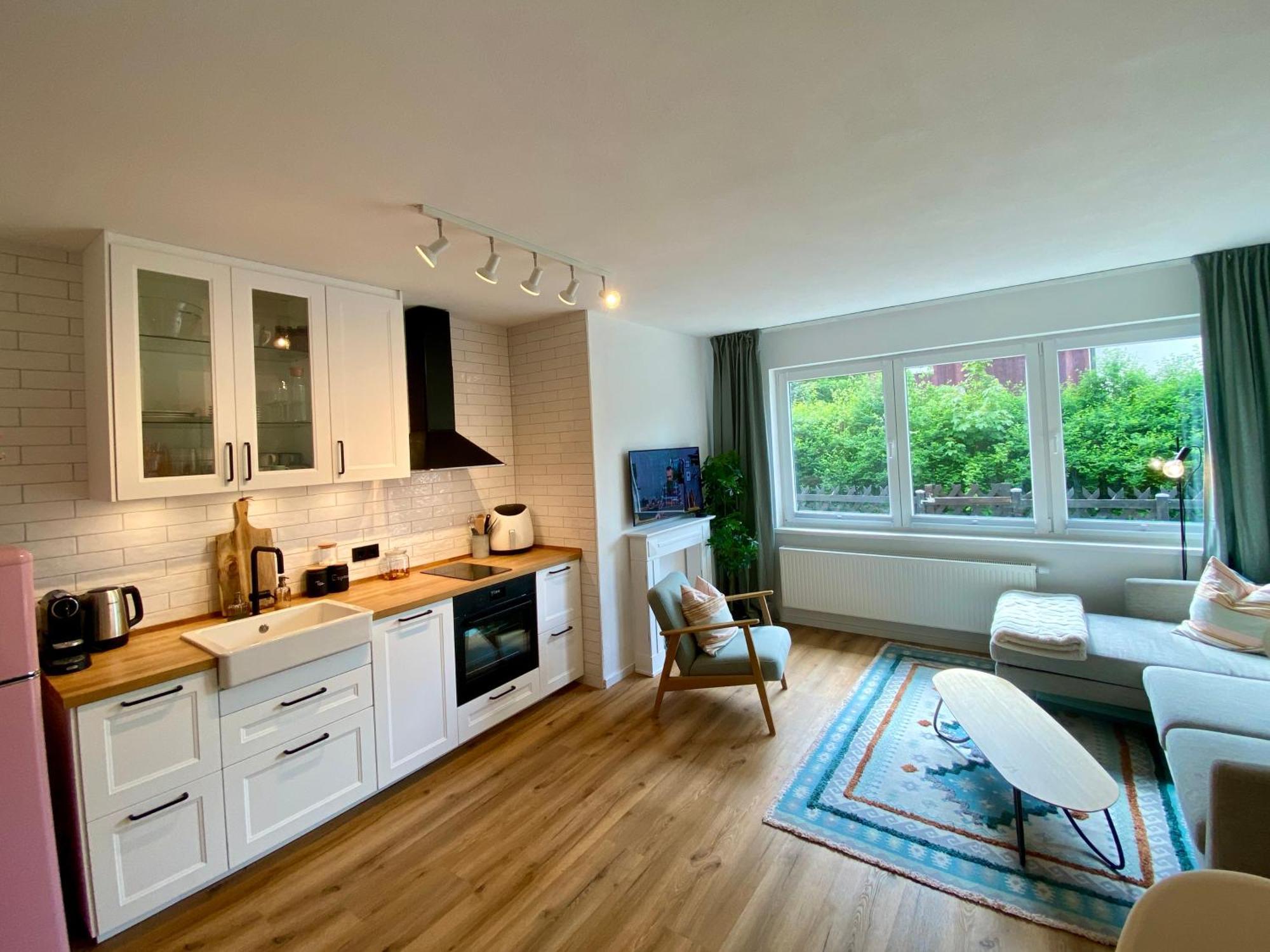 Townhouse Am Kurpark - Top Bewertet Von Familien! Ruhig, Zentral - Mit Terrasse, Parkplatz, Wallbox, Grill, Und Inklusive Waeschepaket Braunlage Luaran gambar